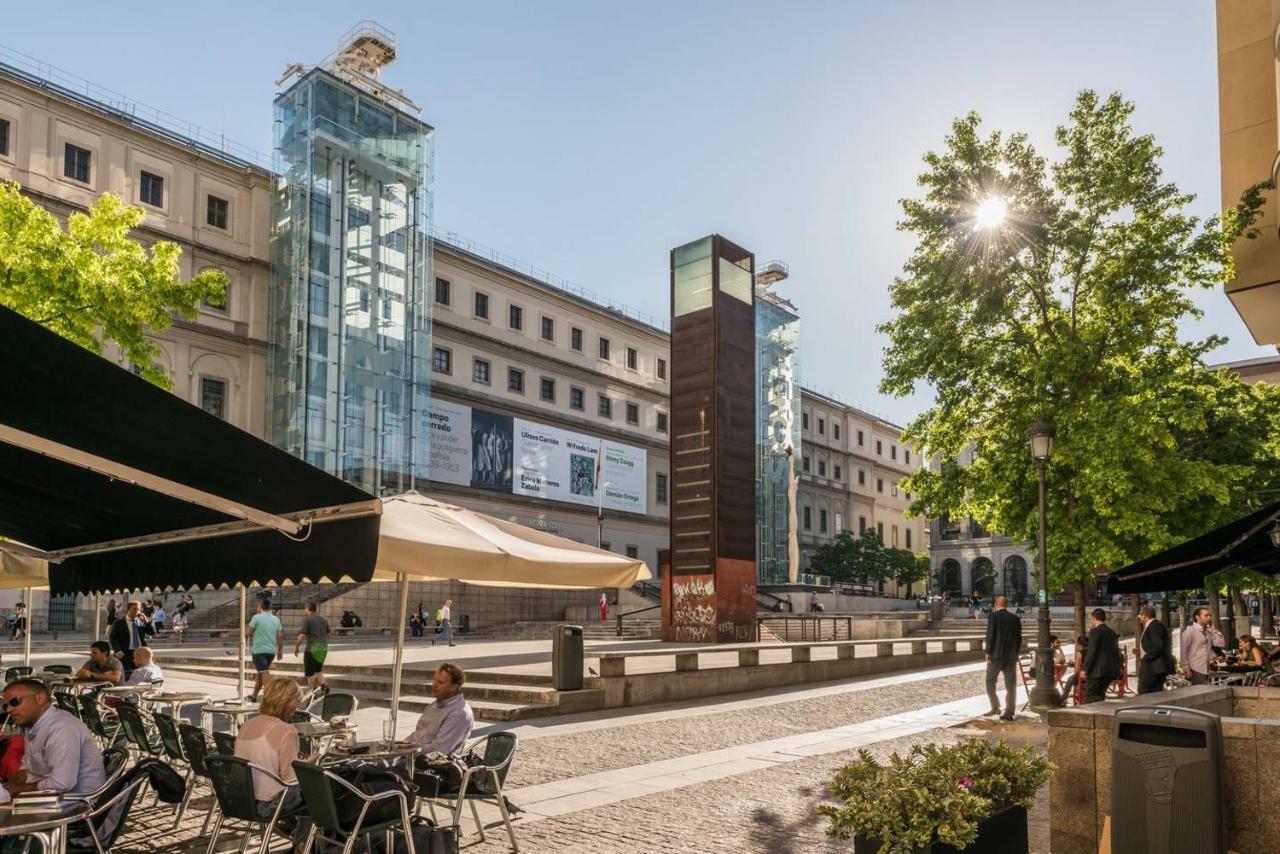 Modern With Ideal Location Next To Atocha Station Madrid Exteriör bild