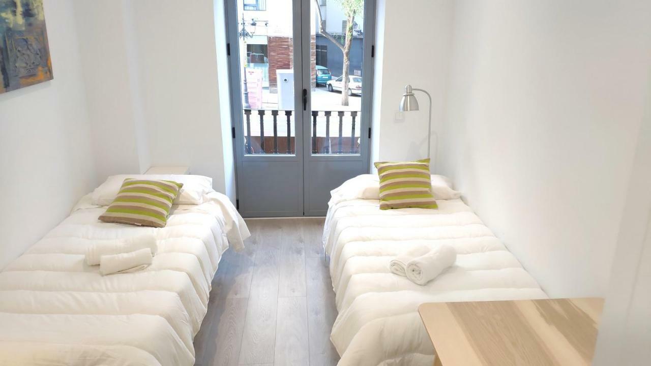 Modern With Ideal Location Next To Atocha Station Madrid Exteriör bild
