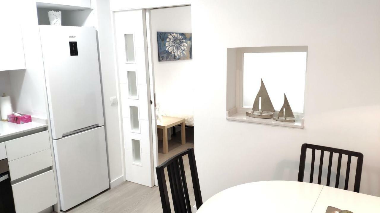 Modern With Ideal Location Next To Atocha Station Madrid Exteriör bild